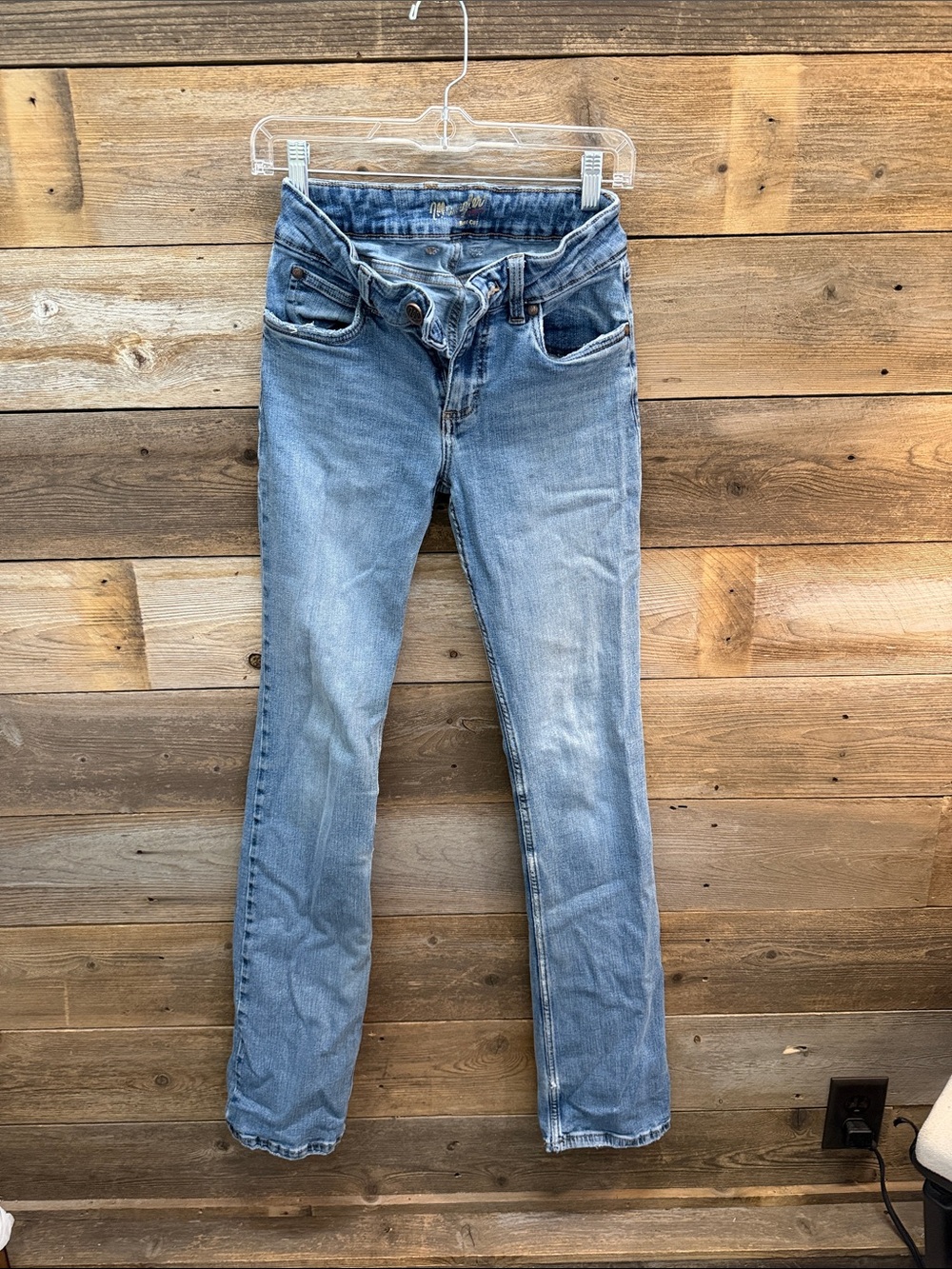 Wrangler Everyday Light Blue Women's Straight Leg Jeans
